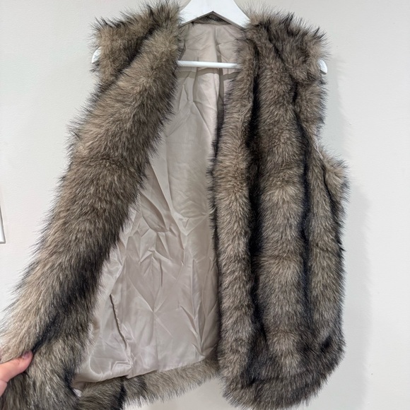 SHEIN Faux Fur Teddy Jacket in Gray - Picture 2 of 5